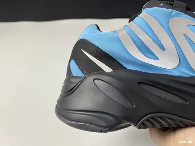 Boost ADIDAS 700 MNVN Cyan' Yeezy 'Bright GZ3079 0629